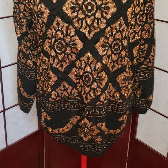 Dana Scott Black & Gold Knitted Pullover Sweater - Picture 3 of 7